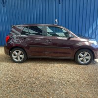 TOYOTA URBAN CRUISER