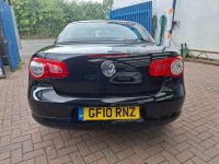 VOLKSWAGEN EOS