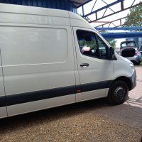 MERCEDES-BENZ SPRINTER