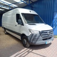 MERCEDES-BENZ SPRINTER
