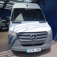 MERCEDES-BENZ SPRINTER