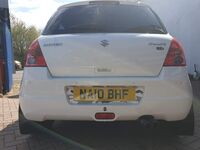 SUZUKI SWIFT