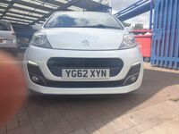 PEUGEOT 107